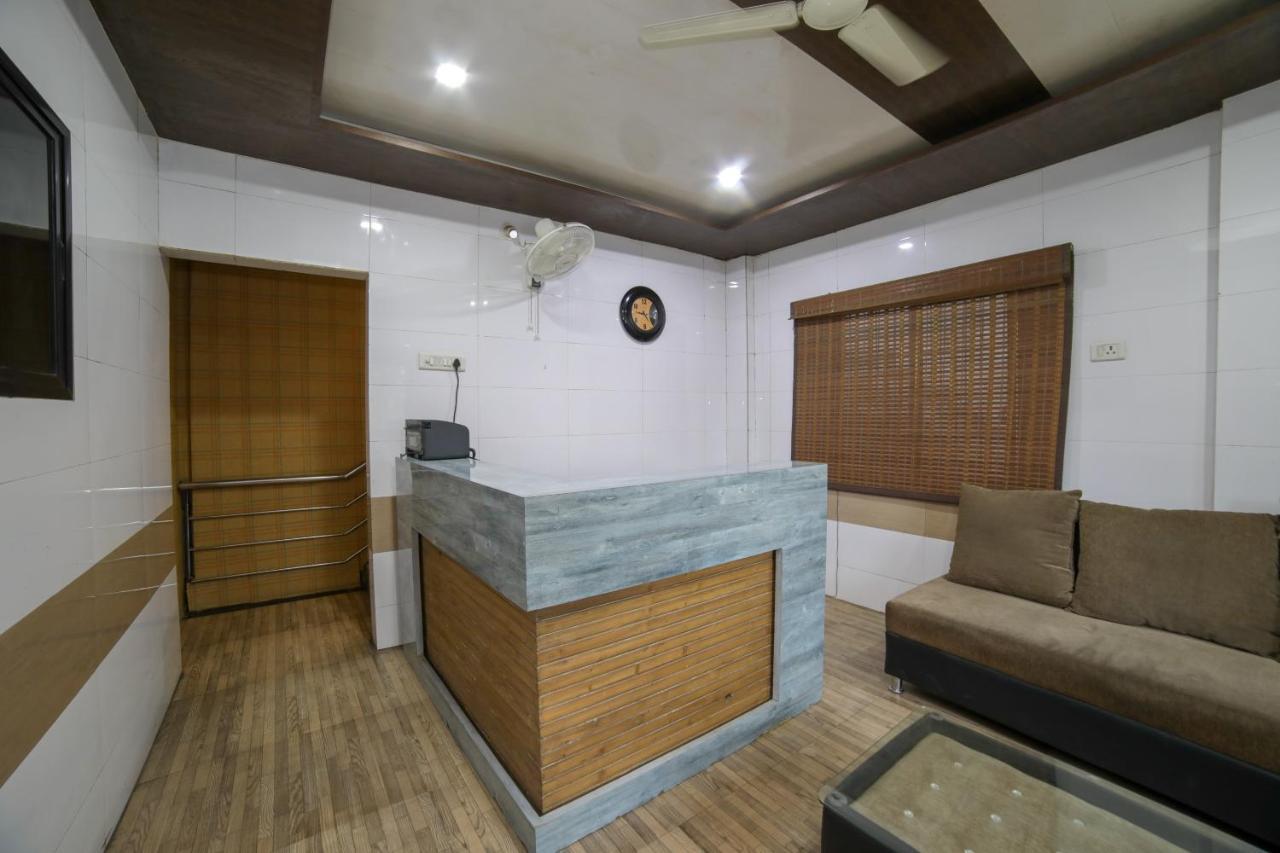 Oyo Flagship Hotel Chandani Rāipur Exterior foto